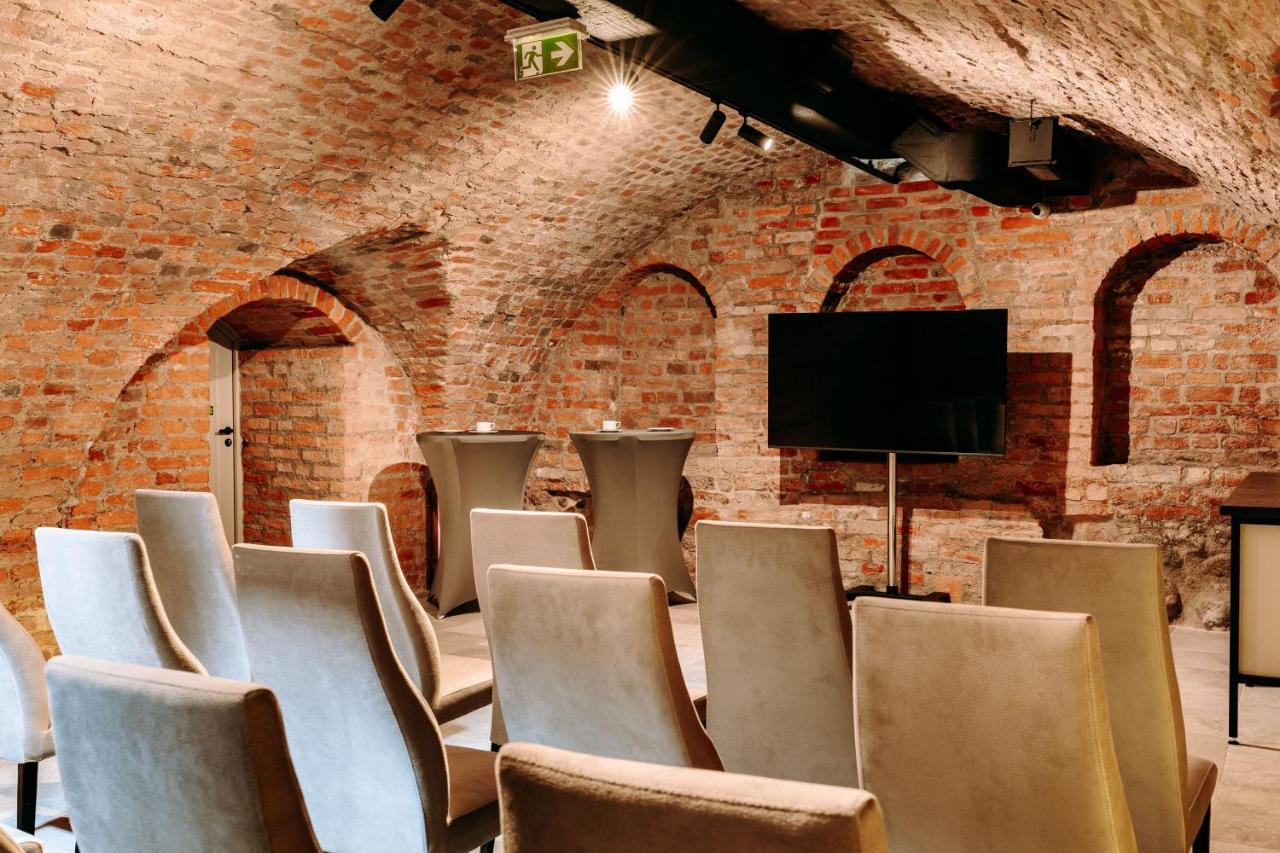 Hotel Eter Stary Toruń Dış mekan fotoğraf